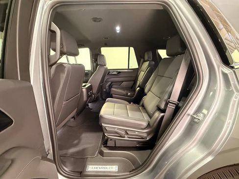 Used 2026 Chevrolet Tahoe LT w/ Comfort Package AWD/4WD image 18