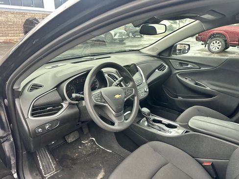 Used 2023 Chevrolet Malibu LT image 11