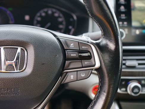 Used 2020 Honda Accord Touring image 26