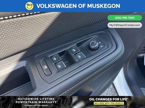 New 2026 Volkswagen Atlas Cross Sport SEL R-Line image 10