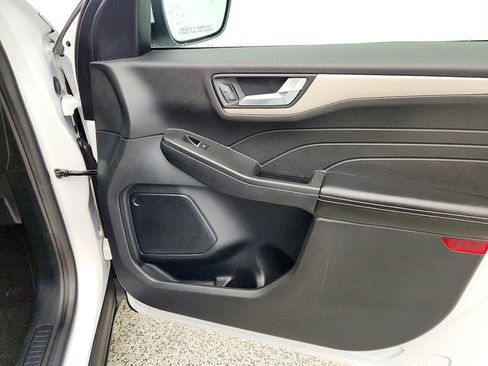 Used 2021 Ford Escape SE AWD/4WD image 25