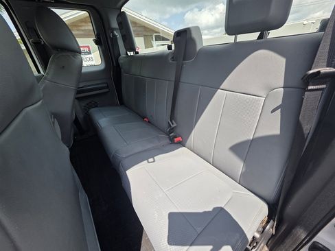 Used 2015 Ford F250 XL RWD image 17