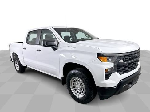 Used 2023 Chevrolet Silverado 1500 W/T w/ Trailering Package AWD/4WD image 2