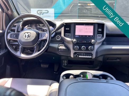 Used 2024 RAM 3500 Tradesman w/ Chrome Appearance Group AWD/4WD image 2