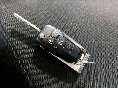 Used 2018 Ford F150 XLT w/ Equipment Group 302A Luxury image 10