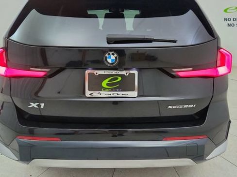 Used 2024 BMW X1 xDrive28i AWD/4WD image 12