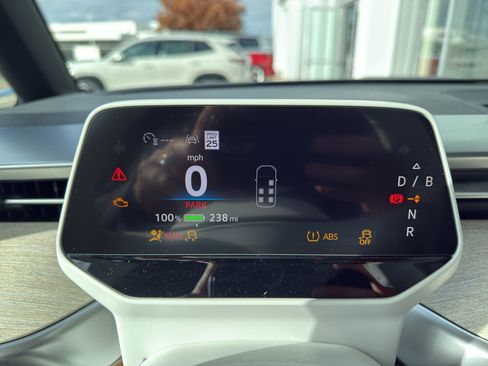 New 2025 Volkswagen ID. Buzz Pro S Plus image 10