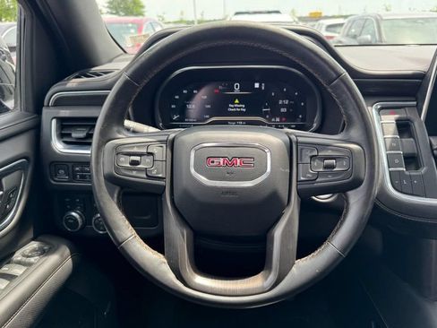 Used 2023 GMC Yukon AT4 w/ AT4 Premium Package AWD/4WD image 14