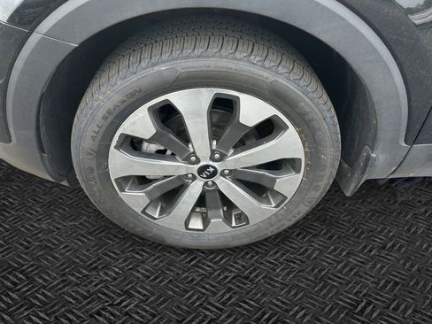 Used 2021 Kia Telluride S AWD/4WD image 11