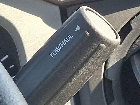 Used 2023 Ford F650 2WD Regular Cab Super Duty image 25