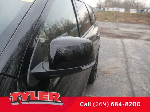 New 2026 Dodge Durango GT image 13