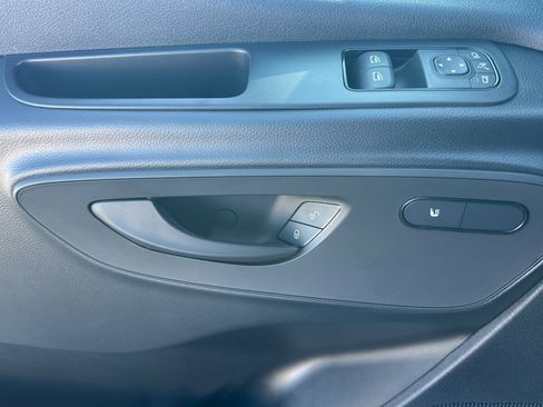 Certified 2025 Mercedes-Benz Sprinter 2500 image 11