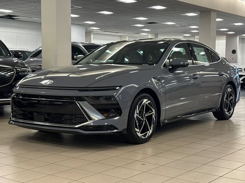 New 2025 Hyundai Sonata SEL FWD image 8