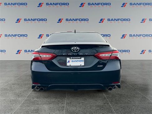 Used 2020 Toyota Camry XSE image 4