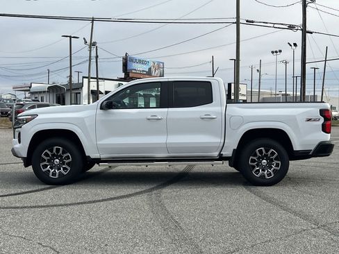 Used 2023 Chevrolet Colorado Z71 w/ Z71 Convenience Package 2 image 31