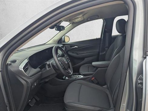 Used 2025 Buick Encore GX Preferred image 13