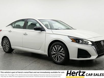 Used 2025 Nissan Altima 2.5 SV