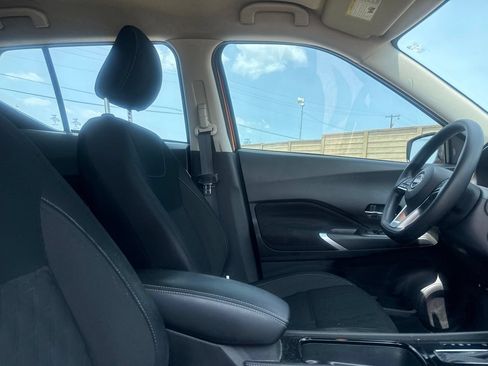 Used 2024 Nissan Kicks SV w/ Exterior Package FWD image 24