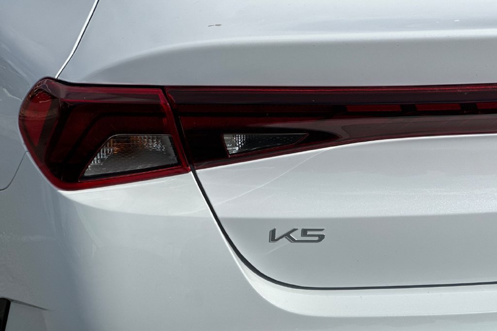 Used 2024 Kia K5 LXS FWD image 31