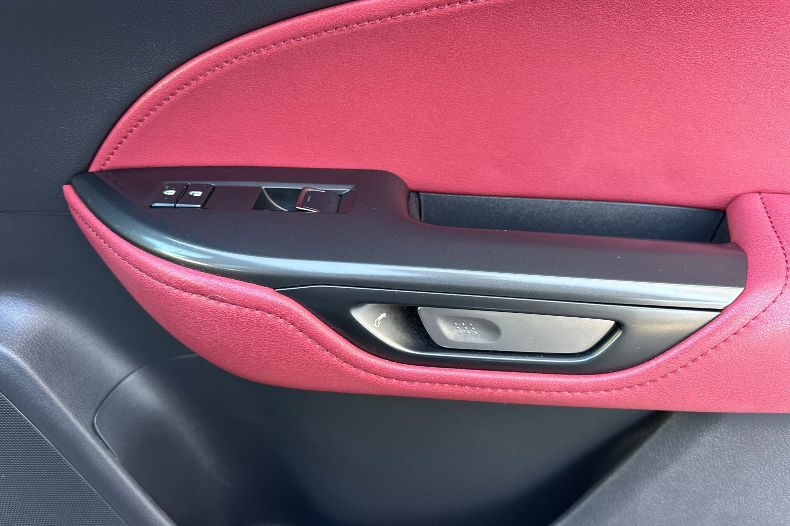 Used 2025 Lexus NX 250 FWD image 22