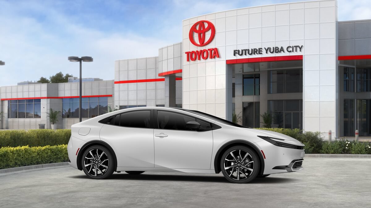 New 2027 Toyota Prius Plug-In Hybrid FWD image 16