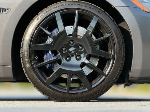 Used 2013 Maserati GranTurismo Convertible RWD image 21