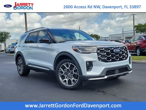 Certified 2025 Ford Explorer Platinum w/ Ultimate Package RWD image 1