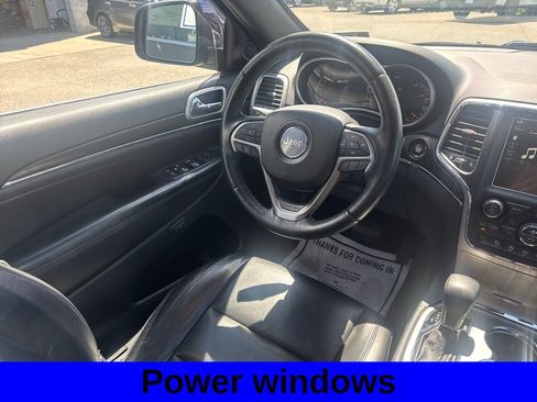 Used 2018 Jeep Grand Cherokee Limited AWD/4WD image 10