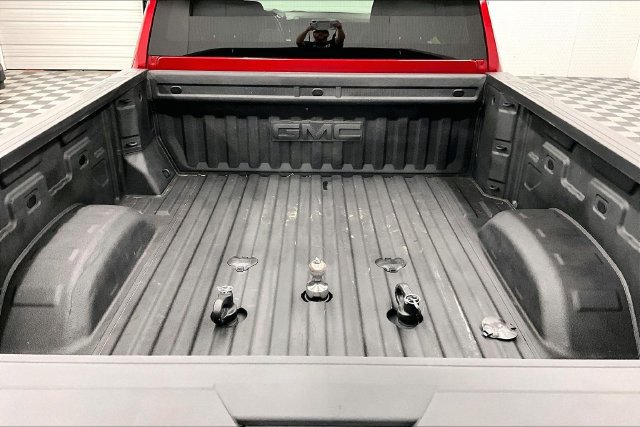 Used 2024 GMC Sierra 2500 SLE w/ SLE Convenience Package AWD/4WD image 32