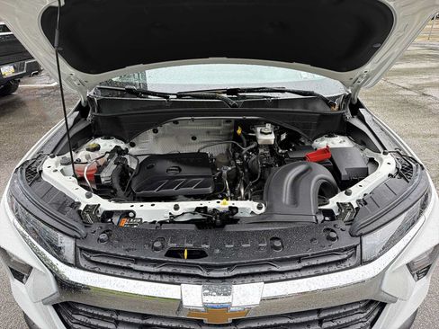 Certified 2024 Chevrolet TrailBlazer LS w/ LS Convenience Package AWD/4WD image 27