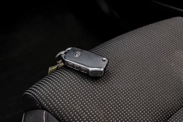 Used 2020 Kia Forte LXS FWD image 66