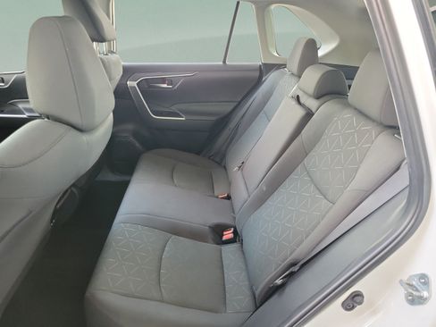 Used 2024 Toyota RAV4 XLE FWD image 25