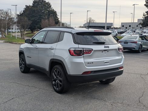 New 2026 Jeep Compass Latitude image 7
