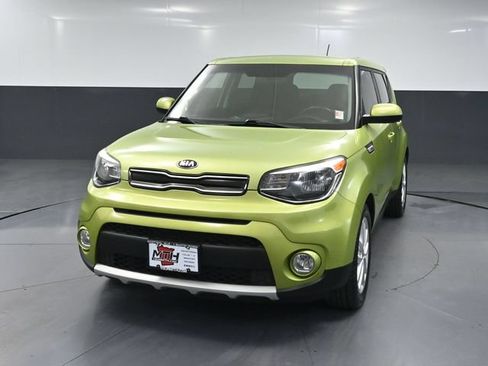 Used 2019 Kia Soul + w/ Audio Package FWD image 12