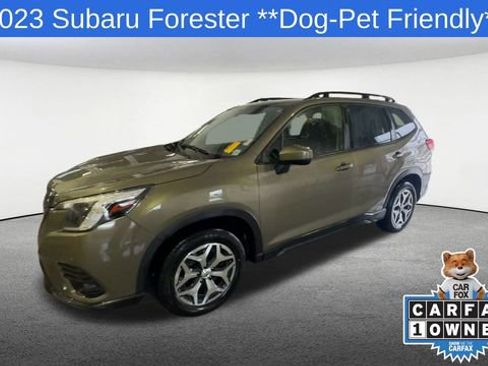 Used 2023 Subaru Forester Premium image 4