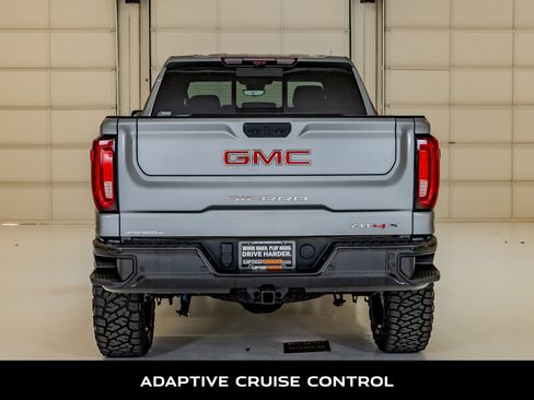 Used 2024 GMC Sierra 1500 AT4X image 7