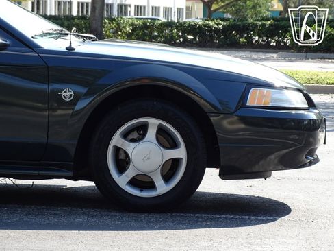 Used 1999 Ford Mustang GT image 40