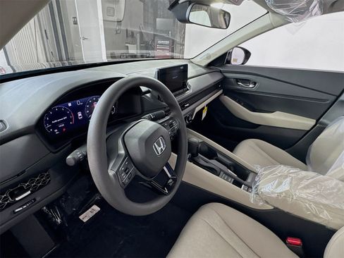 New 2025 Honda Accord SE image 7