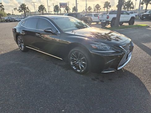 Used 2018 Lexus LS 500 w/ Luxury Package RWD image 7