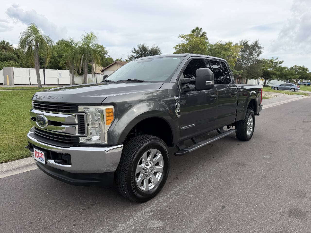 Used 2017 Ford F250 XLT AWD/4WD image 1