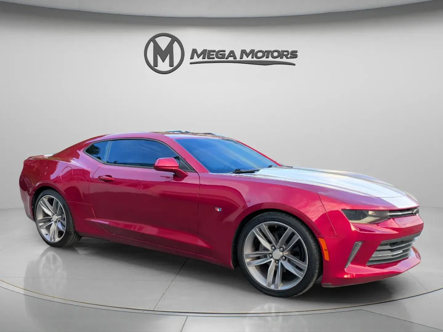 Used 2017 Chevrolet Camaro LT w/ RS Package RWD image 10