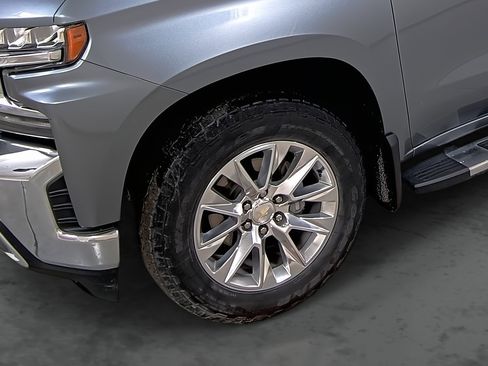 Used 2019 Chevrolet Silverado 1500 LTZ w/ LTZ Plus Package image 7