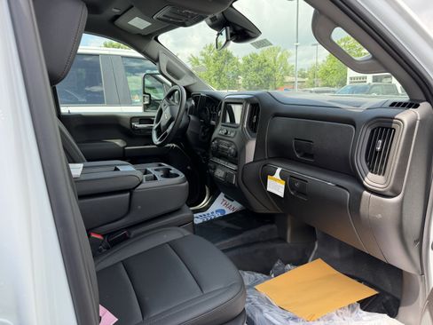 New 2026 Chevrolet Silverado 3500 W/T w/ WT Convenience Package AWD/4WD image 31
