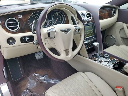 Used 2016 Bentley Continental GT image 23