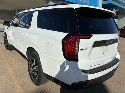 Used 2024 GMC Yukon XL AT4 w/ AT4 Premium Plus Package image 7