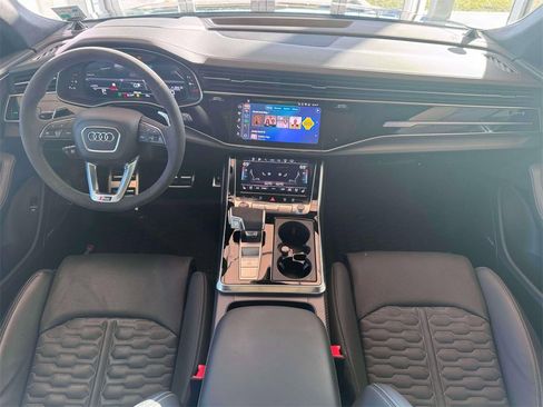 Used 2024 Audi RS Q8 4.0T image 12