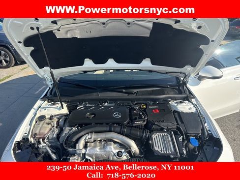 Used 2024 Mercedes-Benz CLA 250 4MATIC w/ Exclusive Package image 43