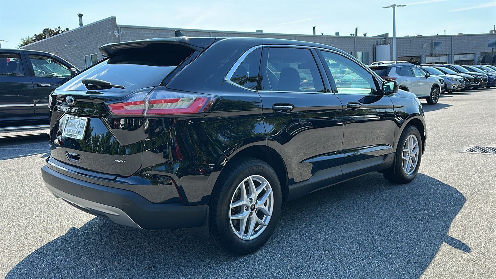 Used 2023 Ford Edge SEL w/ Convenience Package AWD/4WD image 8