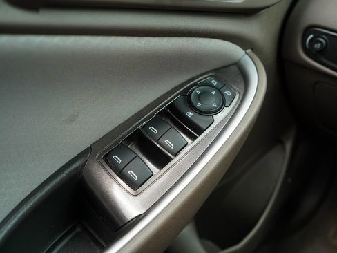 Used 2023 Chevrolet Malibu LS FWD image 27