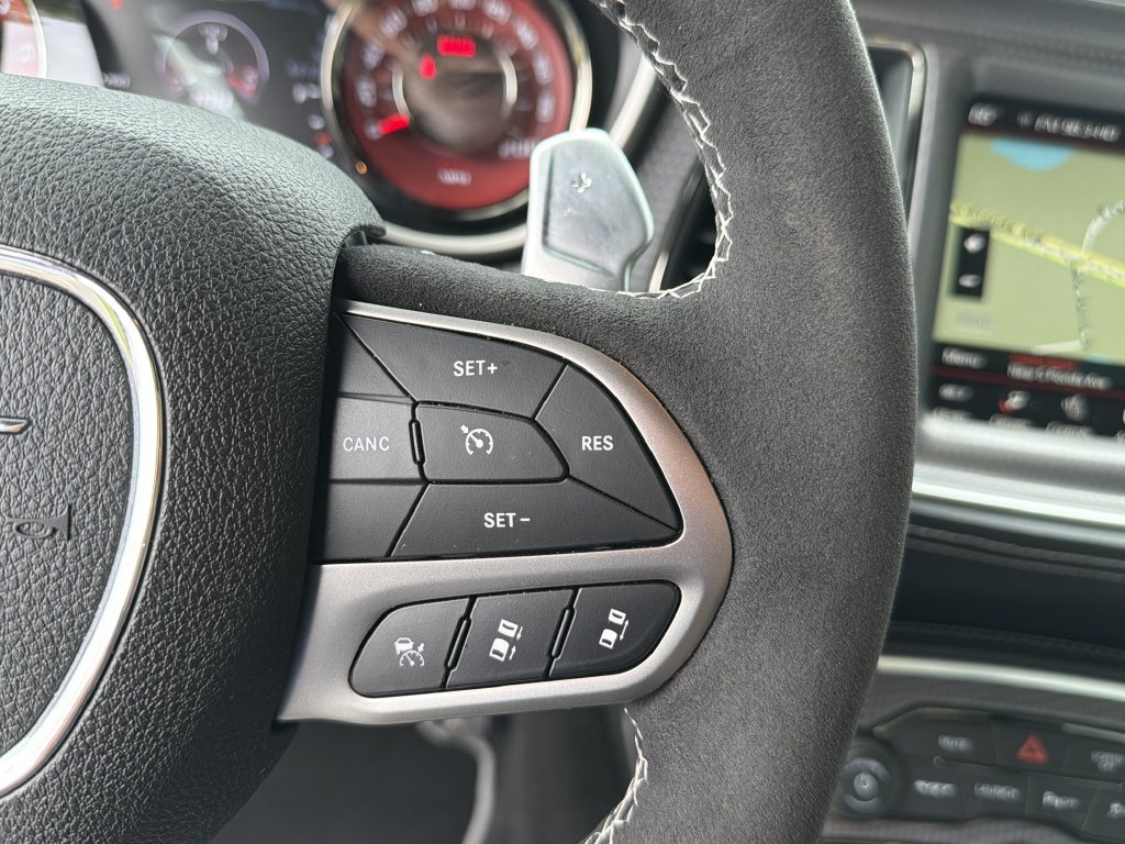 Used 2023 Dodge Challenger SRT Hellcat RWD image 31